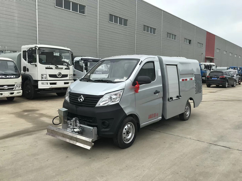 5噸灑水車銷售熱線,小型灑水車銷售公司,程力小型灑水車多少錢 5噸灑水車銷售熱線,小型灑水車銷售公司,程力小型灑水車多少錢