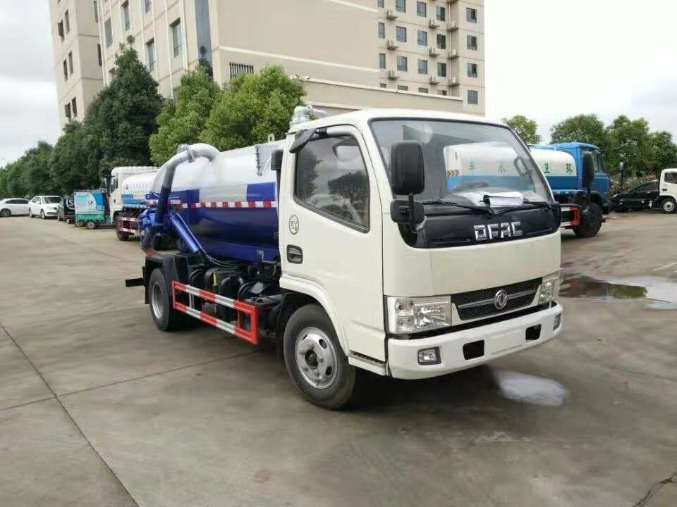 東風多利卡5方吸污車-5立方吸污車 東風多利卡5方吸污車-5立方吸污車
