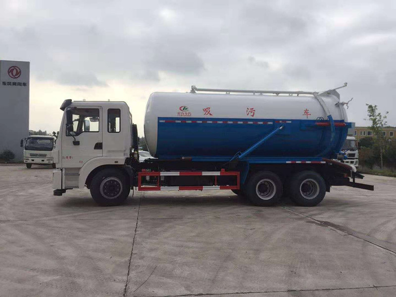 東風后雙橋吸污車-18立方吸污車 東風后雙橋吸污車-18立方吸污車