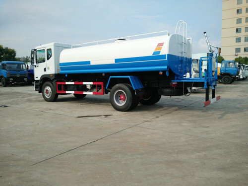 東風(fēng)12方15方灑水車(chē)配置價(jià)格 東風(fēng)12方15方灑水車(chē)配置價(jià)格