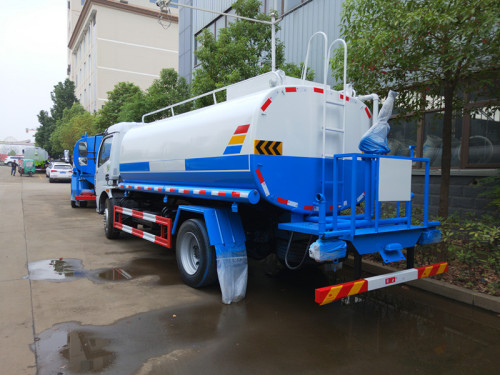 高端灑水車產品 高端灑水車產品