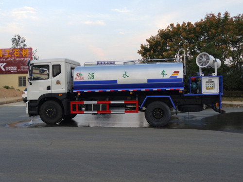 青島灑水車廠家價格 青島灑水車廠家價格