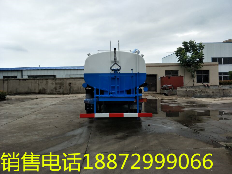 程力灑水車廠家 程力灑水車廠家