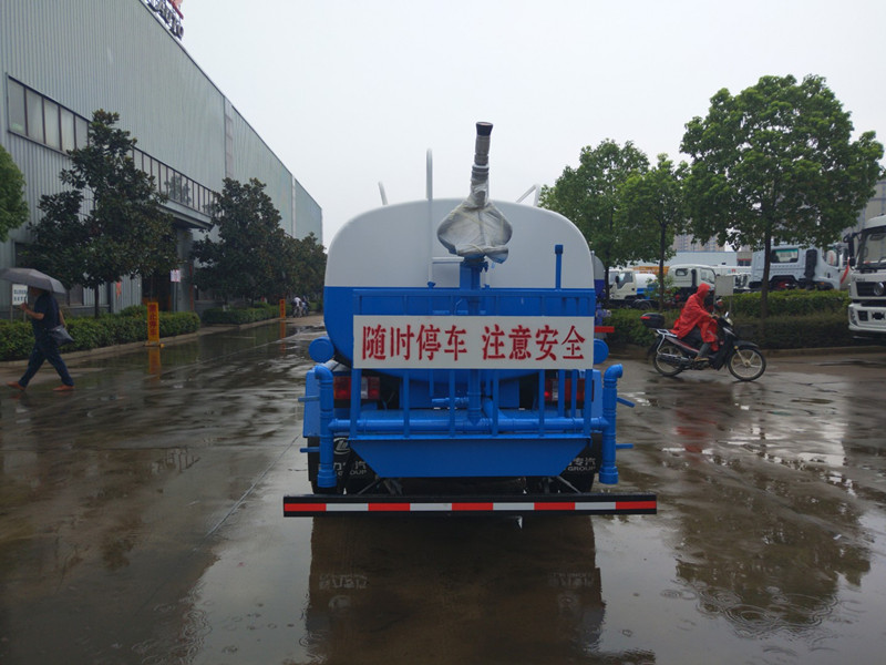 -自貢灑水車銷售公司 -自貢灑水車銷售公司