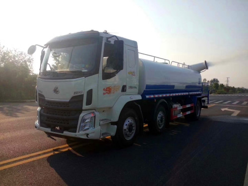 東風柳氣前四后四灑水噴霧車 東風柳氣前四后四灑水噴霧車