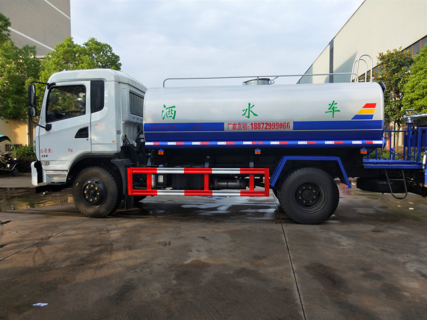 如何正確購買選擇灑水車,程力集團 如何正確購買選擇灑水車,程力集團