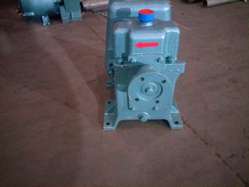 湖北隨州灑水車水泵價格-湖北程力集團 湖北隨州灑水車水泵價格-湖北程力集團