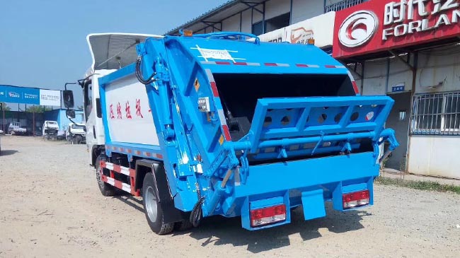 5方壓縮式垃圾車(chē)- 福田康瑞5方壓縮式垃圾車(chē) 5方壓縮式垃圾車(chē)- 福田康瑞5方壓縮式垃圾車(chē)