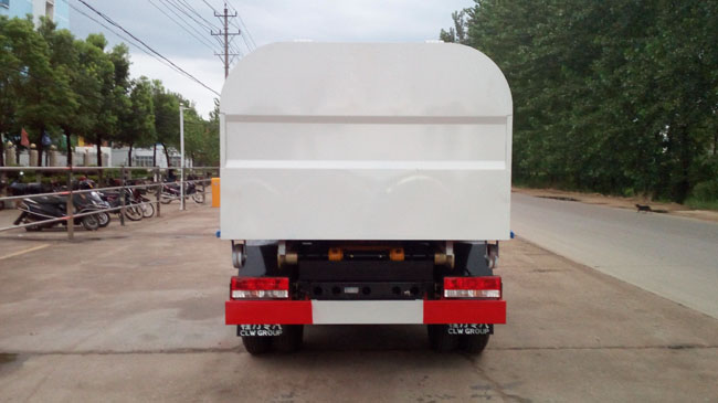 東風(fēng)凱普特5方勾臂式垃圾車-5方勾臂式垃圾車 東風(fēng)凱普特5方勾臂式垃圾車-5方勾臂式垃圾車