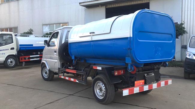 北汽昌河4方勾臂式垃圾車--5-4方勾臂式垃圾車 北汽昌河4方勾臂式垃圾車--5-4方勾臂式垃圾車