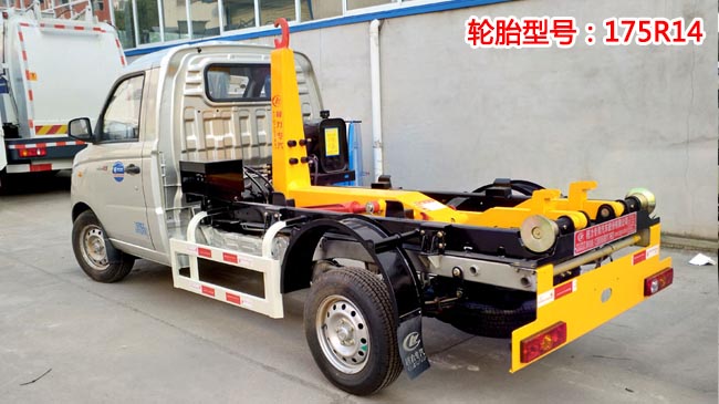 福田4方勾臂式垃圾-4方-5方勾臂式垃圾車價格報價 福田4方勾臂式垃圾-4方-5方勾臂式垃圾車價格報價