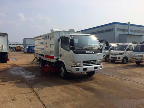 東風(fēng)多利卡吸塵車(chē)發(fā)往山東-程力吸塵車(chē)銷(xiāo)售直銷(xiāo) 東風(fēng)多利卡吸塵車(chē)發(fā)往山東-程力吸塵車(chē)銷(xiāo)售直銷(xiāo)