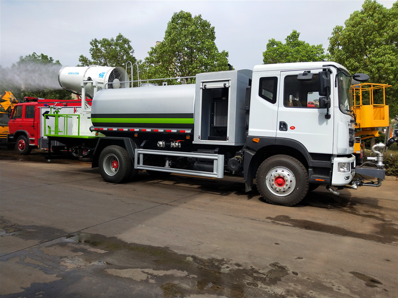 東風D9抑塵車-東風10-12噸霧炮車 東風D9抑塵車-東風10-12噸霧炮車