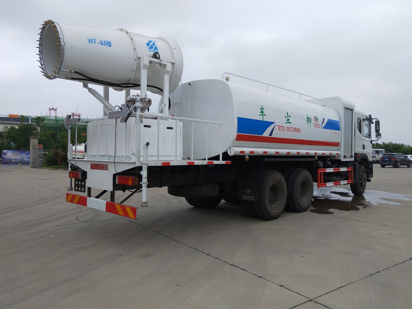 多功能灑水霧炮車助力城區拆遷-湖北程力灑水車價格報價 多功能灑水霧炮車助力城區拆遷-湖北程力灑水車價格報價