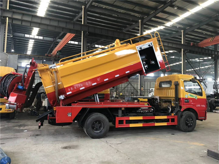 國六5-6方清洗吸污車-5噸吸污車 國六5-6方清洗吸污車-5噸吸污車