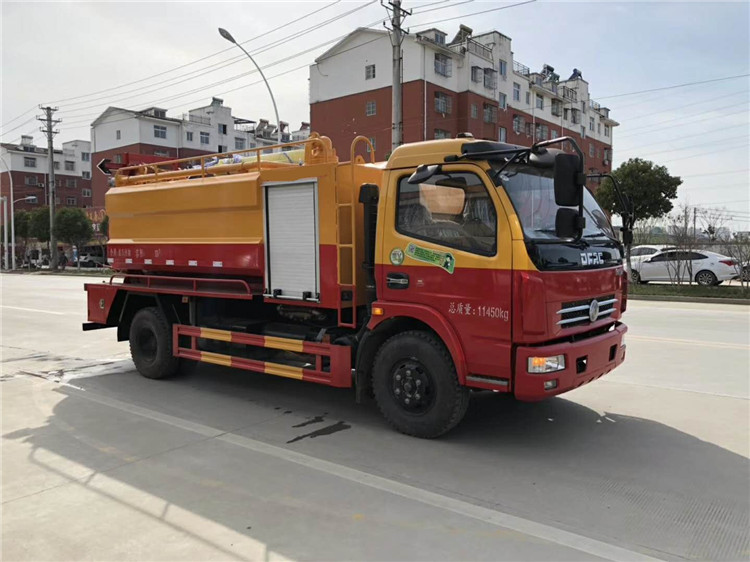 國六5-6方清洗吸污車-5噸吸污車 國六5-6方清洗吸污車-5噸吸污車