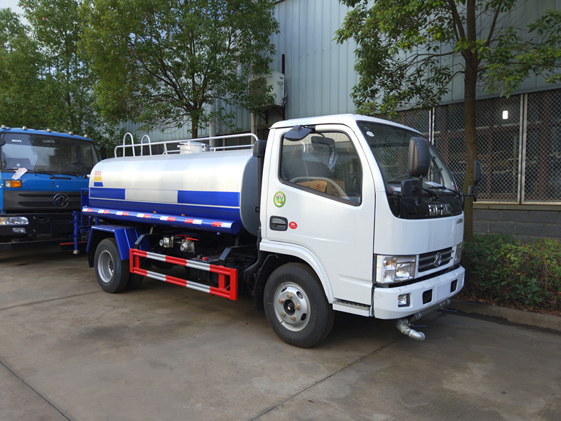 國六3方灑水車 5方灑水車廠家價格 國六3方灑水車 5方灑水車廠家價格