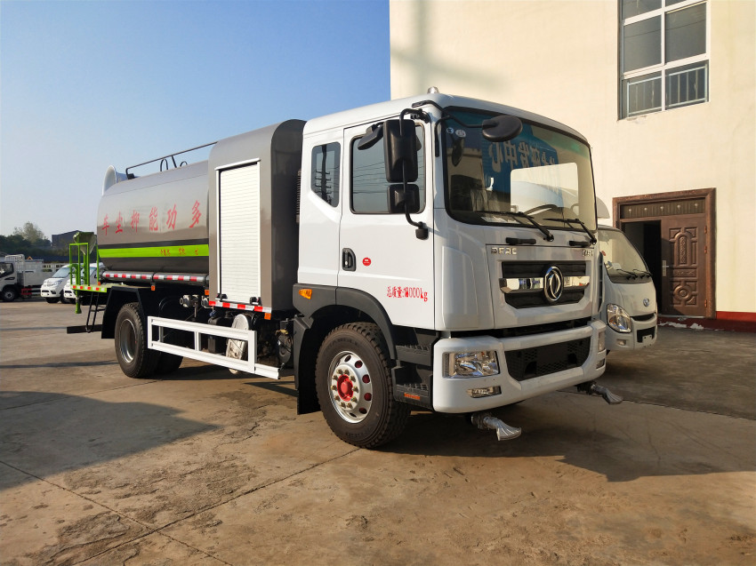 國六50米東風(fēng)D9霧炮車-12噸灑水霧炮車 國六50米東風(fēng)D9霧炮車-12噸灑水霧炮車