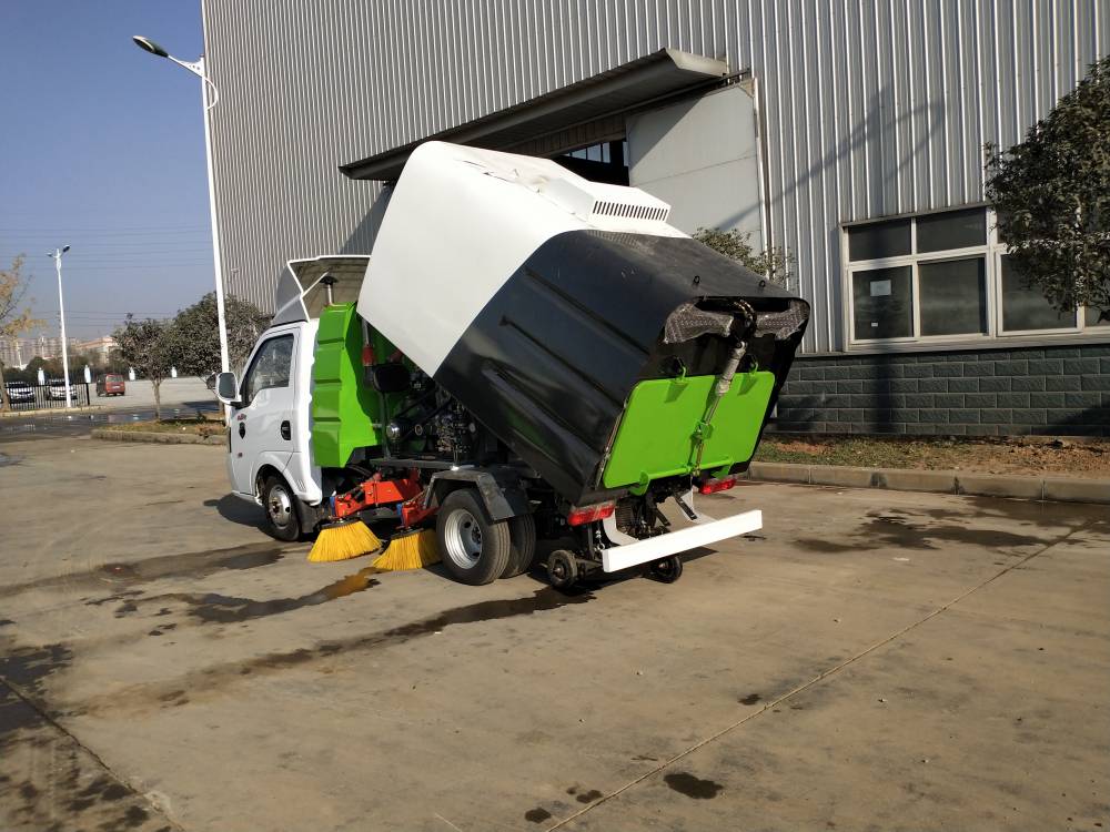 國六汽油東風途逸掃路車 國六銷量好的小型道路清掃車 國六汽油東風途逸掃路車 國六銷量好的小型道路清掃車