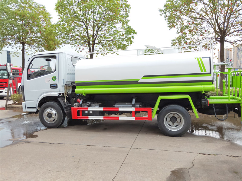 國六東風5噸灑水車 國六東風5噸灑水車