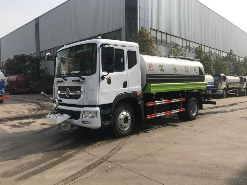 15立方灑水車-程力威牌CLW5182GSSD6型灑水車-程力集團(tuán) 15立方灑水車-程力威牌CLW5182GSSD6型灑水車-程力集團(tuán)