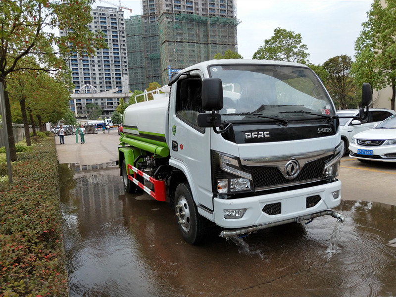 5噸灑水車品牌-5噸灑水車型號-5噸灑水車配置-湖北程力 5噸灑水車品牌-5噸灑水車型號-5噸灑水車配置-湖北程力