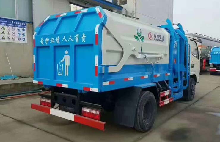 東風(fēng)福瑞卡5方掛桶式垃圾車-掛桶式垃圾車 東風(fēng)福瑞卡5方掛桶式垃圾車-掛桶式垃圾車