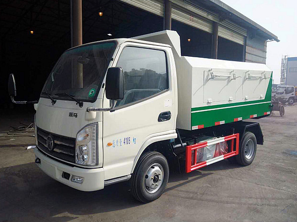 凱馬4方廂式垃圾車-密封式垃圾車 凱馬4方廂式垃圾車-密封式垃圾車