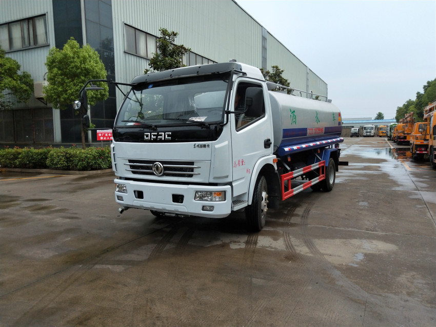 廠家供應5噸灑水車 東風與福田品牌均可選 新一代國六排放灑水車 廠家供應5噸灑水車 東風與福田品牌均可選 新一代國六排放灑水車