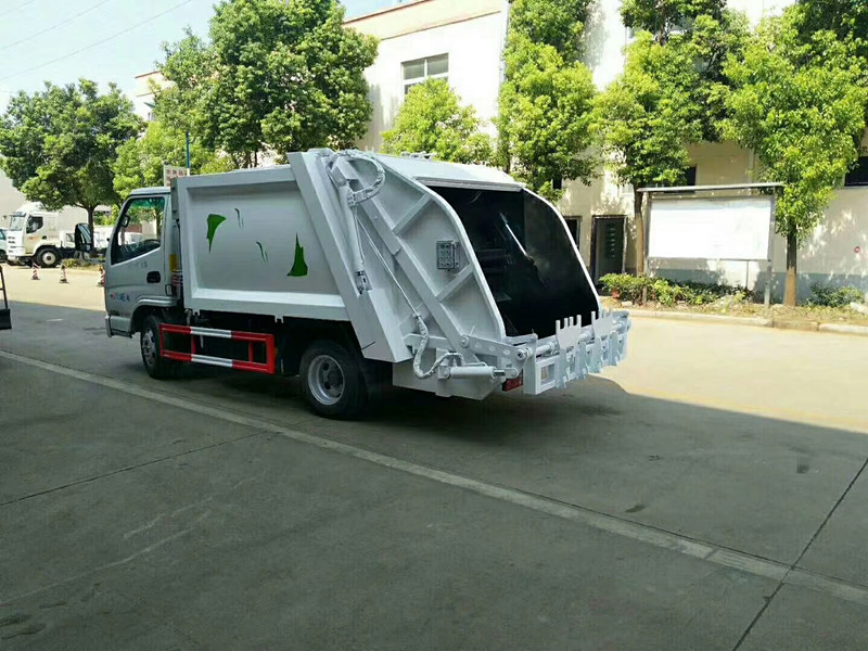 凱馬藍牌壓縮式垃圾車-凱馬藍牌壓縮式垃圾車廠家直銷 凱馬藍牌壓縮式垃圾車-凱馬藍牌壓縮式垃圾車廠家直銷
