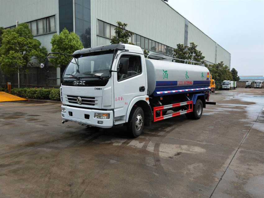 廠家5噸灑水車優惠大酬賓現車供應-灑水車買到就是賺到 廠家5噸灑水車優惠大酬賓現車供應-灑水車買到就是賺到