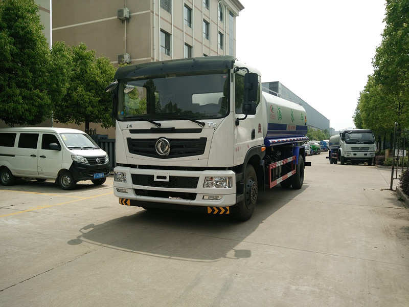 14噸灑水車-灑水車下線發往河南鄭州-鄭州灑水車廠家直銷 14噸灑水車-灑水車下線發往河南鄭州-鄭州灑水車廠家直銷