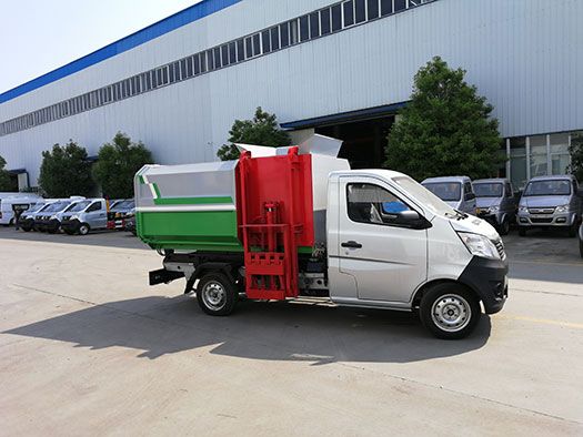 長安國六3方掛桶垃圾車-小區鄉鎮環衛垃圾車首選-湖北垃圾車廠家 長安國六3方掛桶垃圾車-小區鄉鎮環衛垃圾車首選-湖北垃圾車廠家