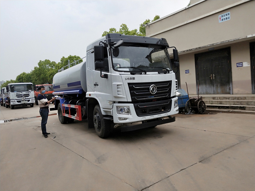 成都市灑水車銷售-成都市灑水車價格-成都市灑水車生產(chǎn)廠家-湖北程力 成都市灑水車銷售-成都市灑水車價格-成都市灑水車生產(chǎn)廠家-湖北程力