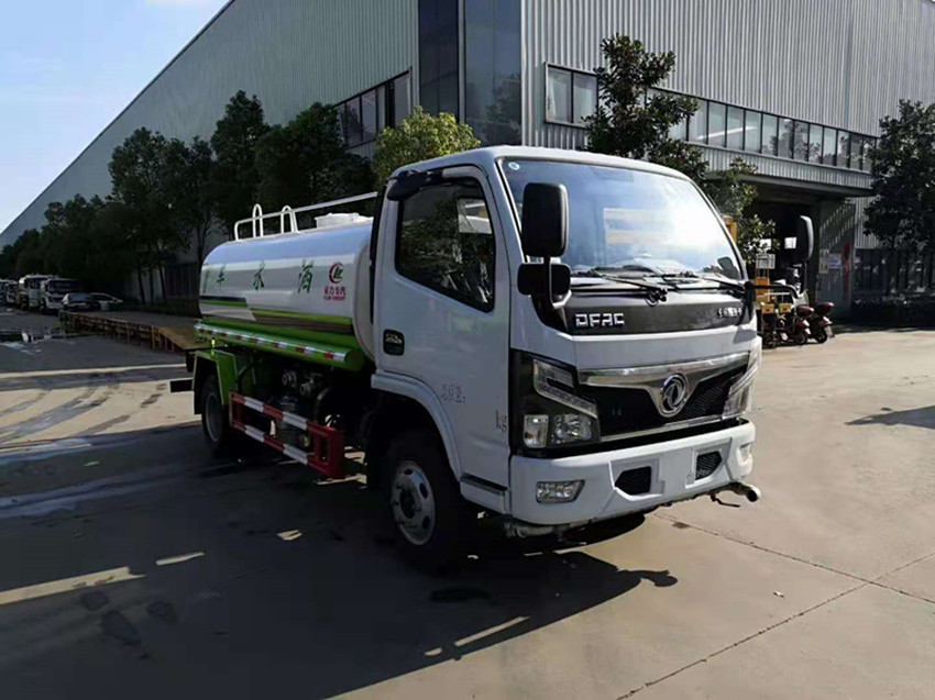 5噸灑水車多少錢一輛-東風5噸灑水車價格報價-東風灑水車生產廠家 5噸灑水車多少錢一輛-東風5噸灑水車價格報價-東風灑水車生產廠家