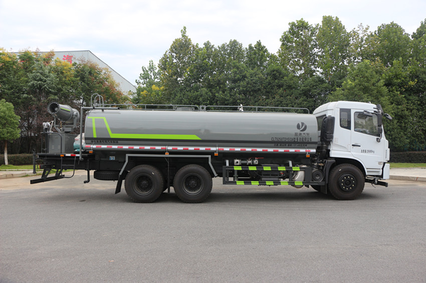 程力威牌多功能抑塵車-東風(fēng)大型抑塵車霧炮車廠家直銷 程力威牌多功能抑塵車-東風(fēng)大型抑塵車霧炮車廠家直銷