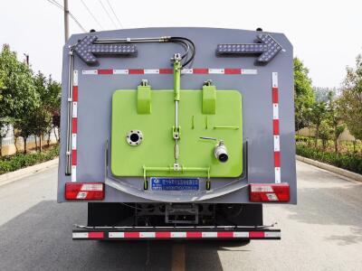 程力威牌CLW5080TXS6CD型洗掃車-江鈴8噸洗掃車廠家直銷 程力威牌CLW5080TXS6CD型洗掃車-江鈴8噸洗掃車廠家直銷