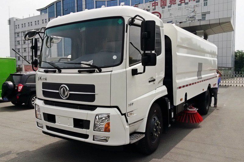 環(huán)衛(wèi)清掃車廠家_道路清掃機(jī)報(bào)價(jià)_東風(fēng)掃路車價(jià)格-湖北盈通清掃車廠家直銷 環(huán)衛(wèi)清掃車廠家_道路清掃機(jī)報(bào)價(jià)_東風(fēng)掃路車價(jià)格-湖北盈通清掃車廠家直銷