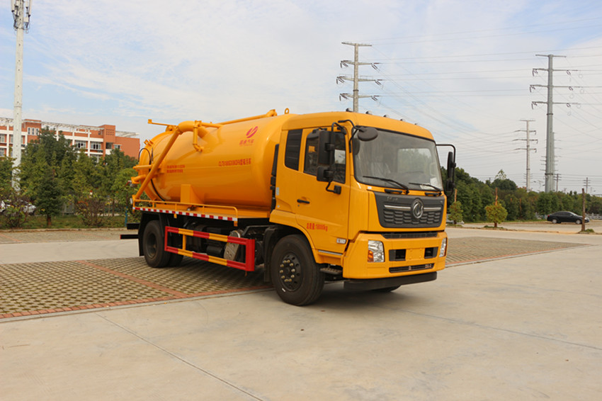 大型吸污車廠家直銷 -大型吸污車廠家價(jià)格報(bào)價(jià)-湖北盈通吸污車生產(chǎn)廠家 大型吸污車廠家直銷 -大型吸污車廠家價(jià)格報(bào)價(jià)-湖北盈通吸污車生產(chǎn)廠家