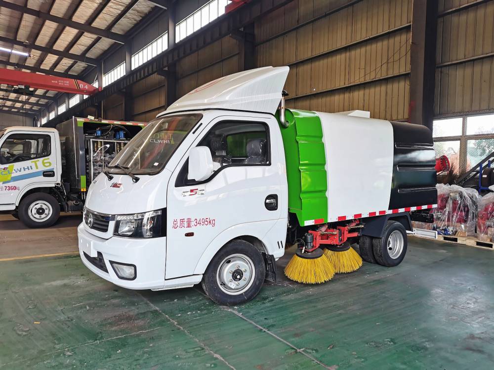 藍(lán)牌國六小型東風(fēng)途逸3方掃路車小區(qū)、廠區(qū)專用上戶無憂-湖北程力 藍(lán)牌國六小型東風(fēng)途逸3方掃路車小區(qū)、廠區(qū)專用上戶無憂-湖北程力