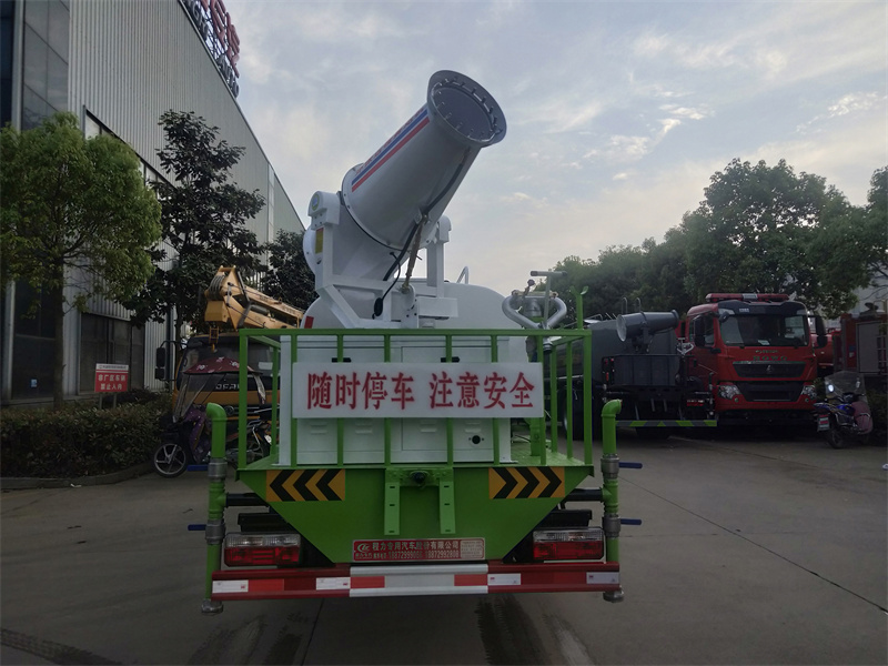 國六5噸東風灑水車 國六5噸東風灑水車