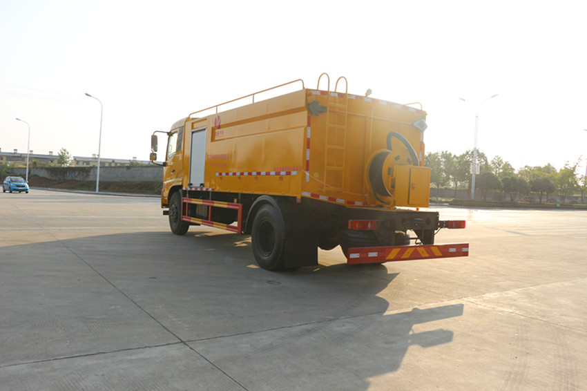 東風天錦12方清洗吸污車 東風天錦12方清洗吸污車