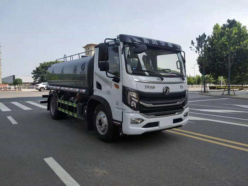 東風華神8噸灑水車 東風華神8噸灑水車