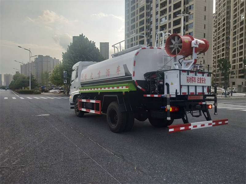 東風天錦12噸霧炮灑水車 東風天錦12噸霧炮灑水車