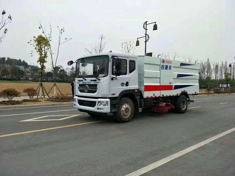 東風D9多利卡掃路車︱10方掃路車-程力道路清掃車廠家直銷 東風D9多利卡掃路車︱10方掃路車-程力道路清掃車廠家直銷