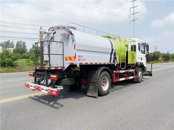 國六東風(fēng)D9高壓灑水車 國六東風(fēng)D9高壓灑水車