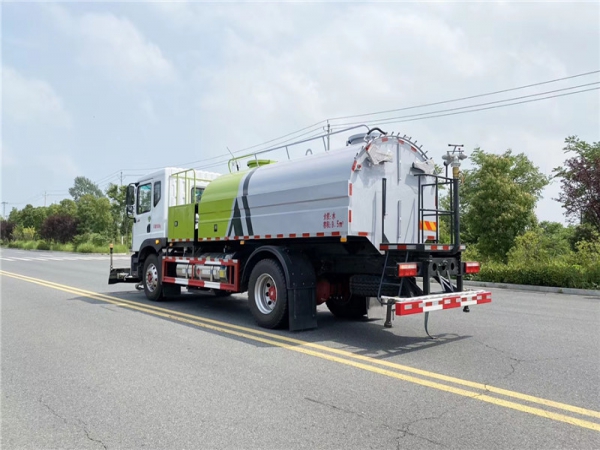 國六東風(fēng)D9高壓灑水車 國六東風(fēng)D9高壓灑水車