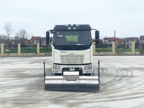 國(guó)六解放10方路面清洗車 國(guó)六解放10方路面清洗車