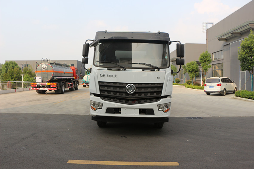 東風(fēng)15方灑水車價(jià)格-灑水車-程力威牌CLW5181GPSHDL型綠化噴灑車廠家直銷 東風(fēng)15方灑水車價(jià)格-灑水車-程力威牌CLW5181GPSHDL型綠化噴灑車廠家直銷