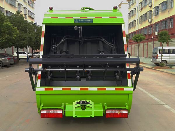 程力威牌CLW5071ZYS6型壓縮式垃圾車 程力威牌CLW5071ZYS6型壓縮式垃圾車